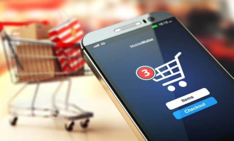 دولة خليجية الأولى عالميا في التسوق عبر الهاتف المحمول