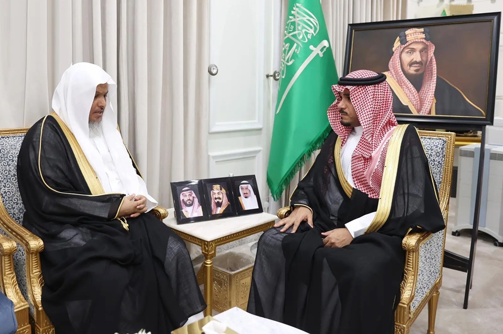 أمير سعودي يطّلع على جهود الشؤون الإسلامية في استقبال حجاج اليمن عبر منفذ الوديعة