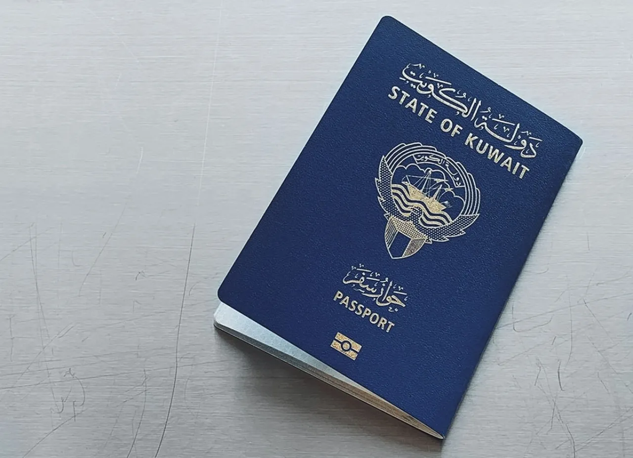 الكويت تسحب الجنسية من أبناء وأحفاد شيوخ أكبر القبائل في الخليج