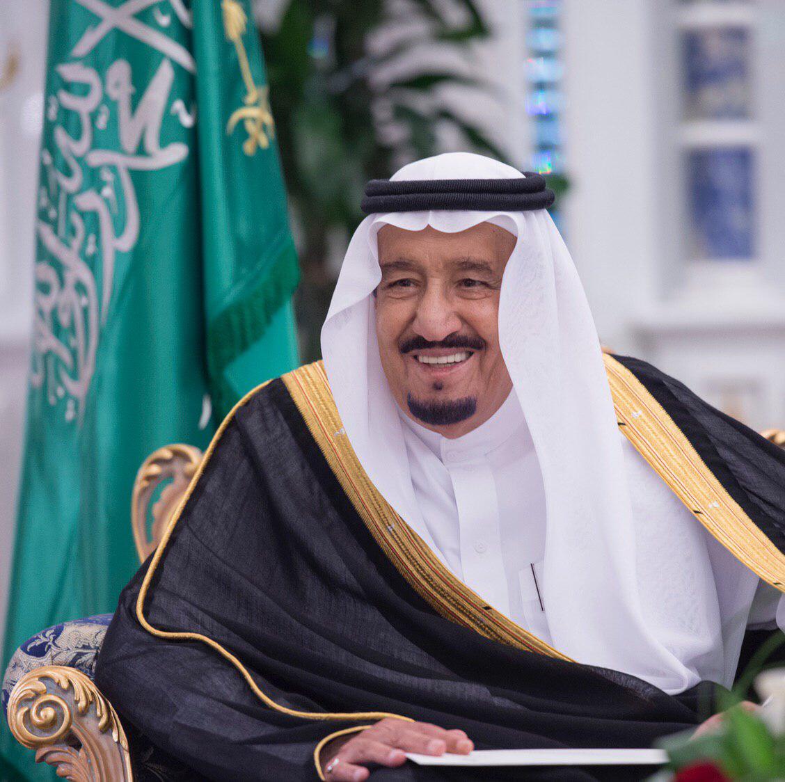 الملك سلمان: نسأل الله أن يتقبل من الحجاج حجهم، وأن يعمّ الخير والسلام في عيد الأضحى