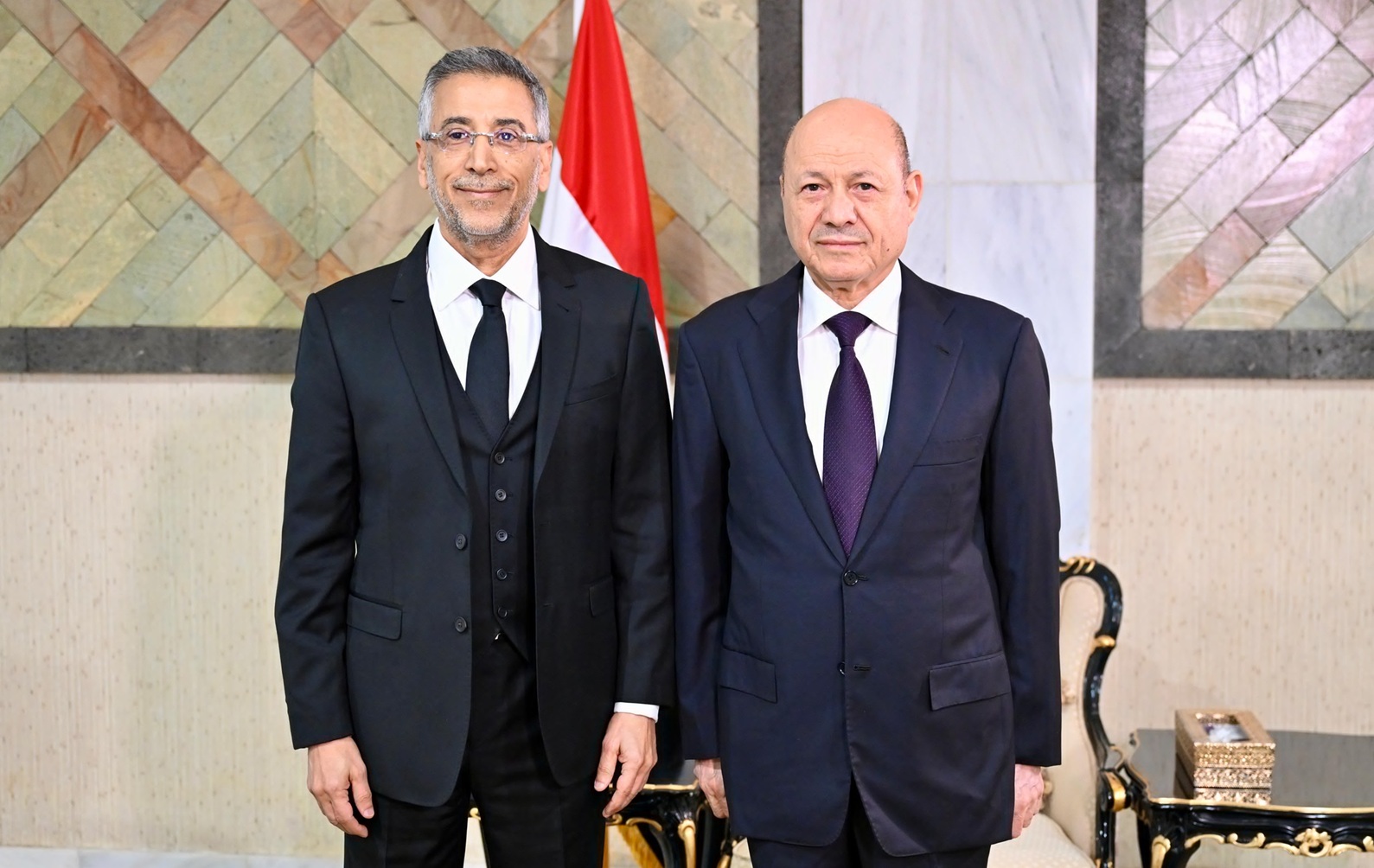 سفير جديد لليمن لدى أمريكا.. والرئيس العليمي يحدد أولوياته