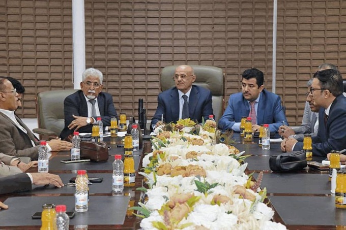 البنك المركزي اليمني يناقش إطلاق نظام الدفع الفوري وإصلاح الشبكة الموحدة