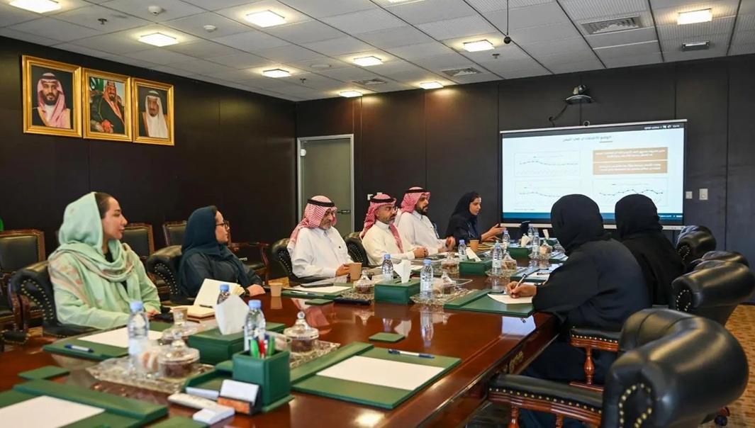 برنامج سعودي ومؤسسة فتيات مأرب يعززان شراكتهما لتمكين المرأة اليمنية اقتصاديًا