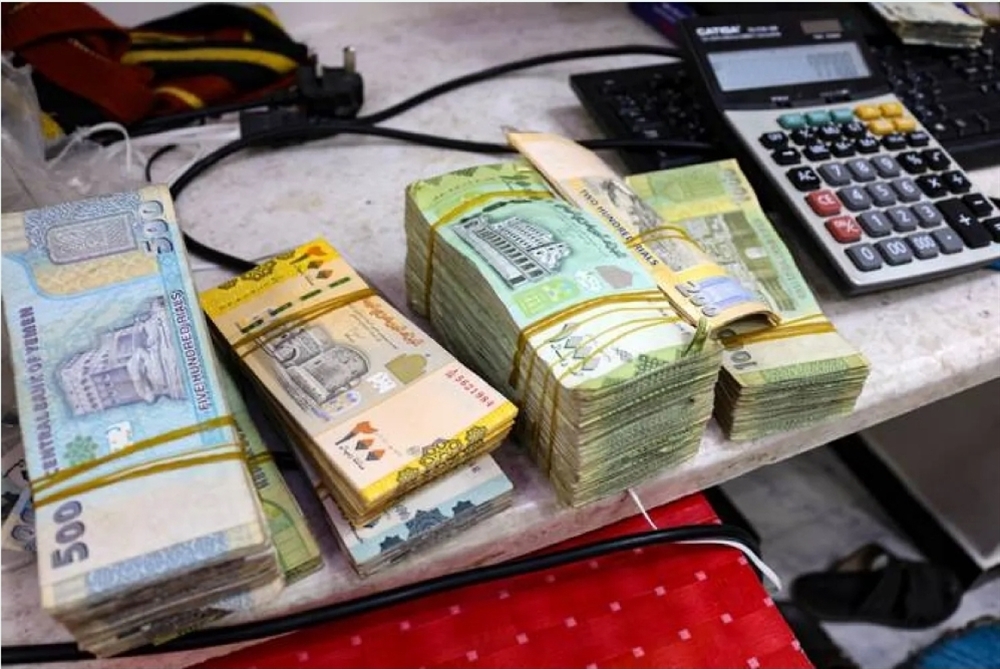انهيار مرعب وكارثي للريال اليمني أمام العملات الأجنبية في عدن