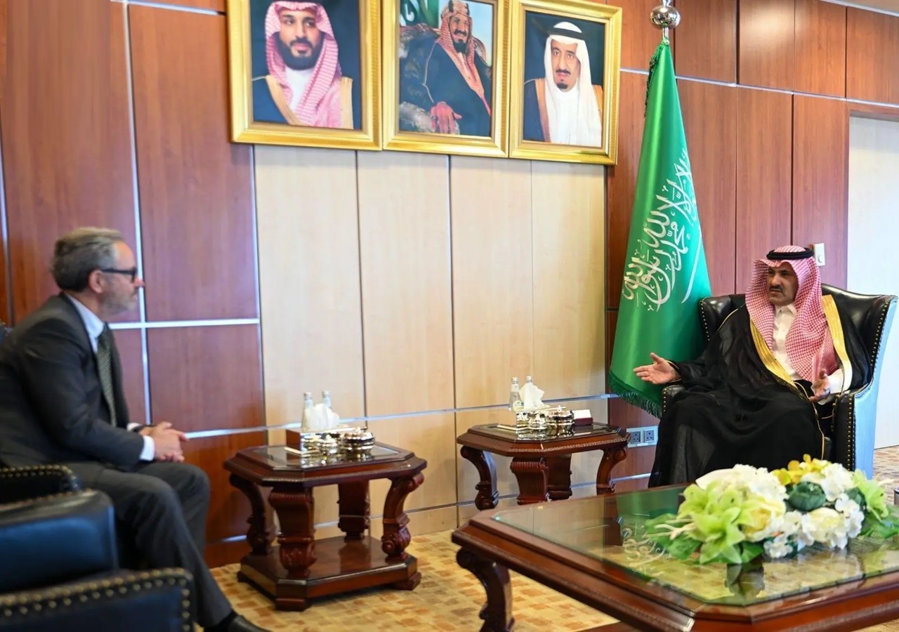 مباحثات سعودية أوروبية حول أزمة اليمن والبحر الأحمر