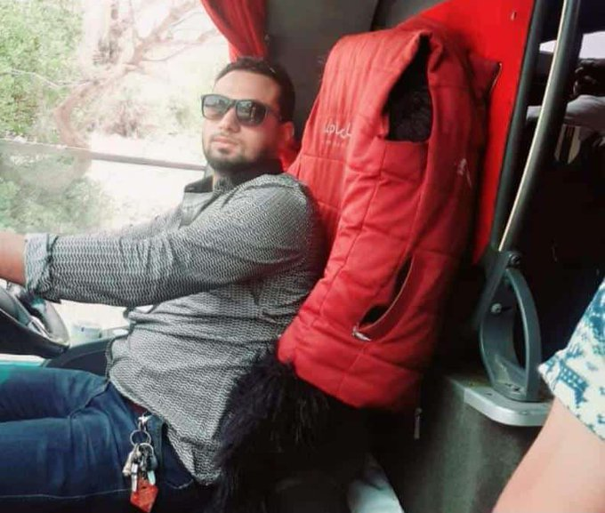 مقتل قائد حافلة للنقل الجماعي من جنسية عربية في قصف بطيران مسير في شبوة