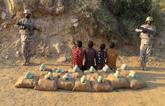 السعودية.. 4 يمنيين في ورطة بسبب القات