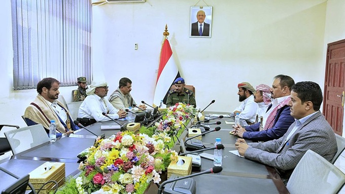 وكيل محافظة مأرب يدعو القوى السياسية إلى توحيد الصف الجمهوري والتصدي للتحديات الراهنة