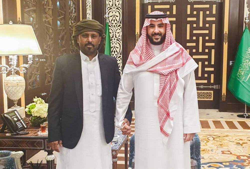 كشف تفاصيل لقاء رئيس حلف قبائل حضرموت بوزير الدفاع السعودي بن سلمان