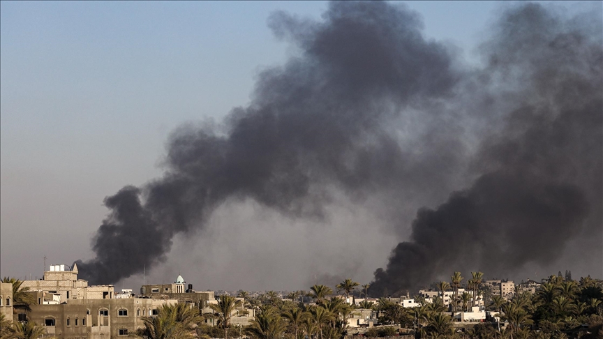 الجيش الإسرائيلي يشن 120 غارة على غزة ويواصل عدوانه البري بخمس فرق عسكرية