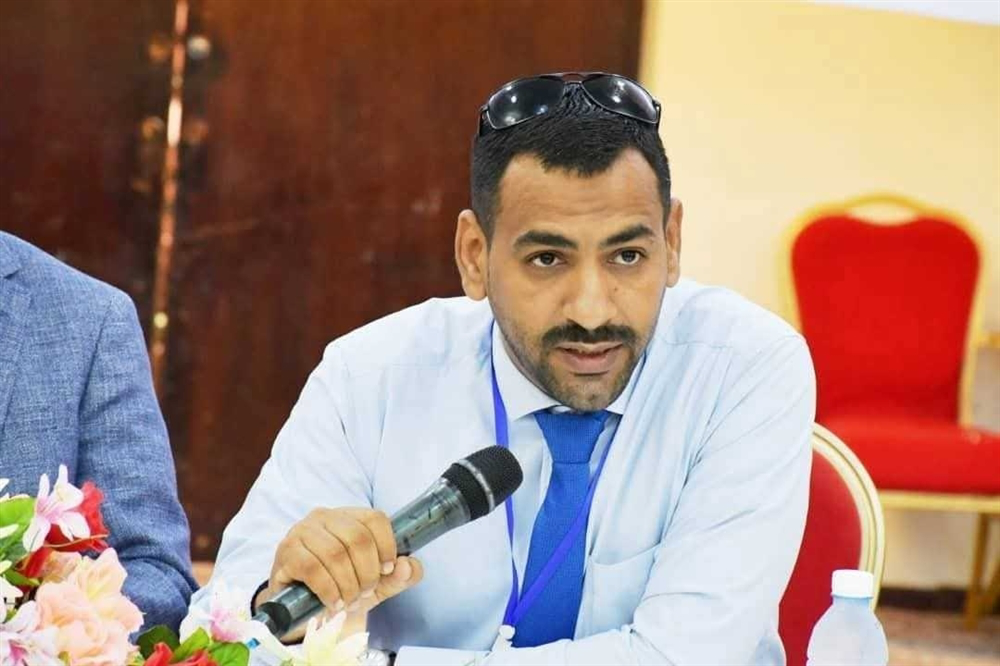 الكشف عن مصير الصحفي الديني بعد اعتقاله في حضرموت عقب اقتحام منزله