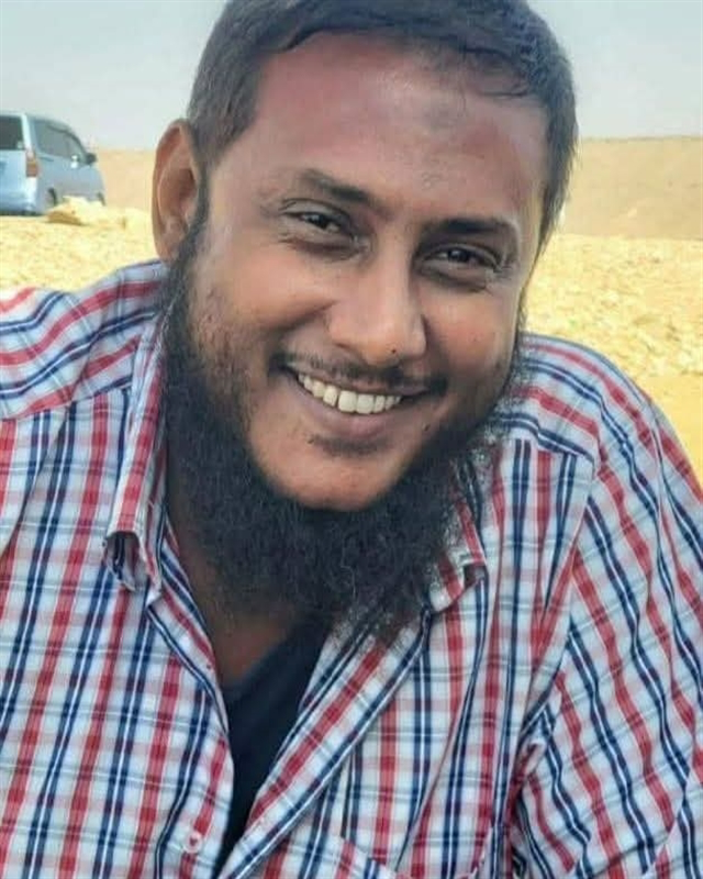 الإفراج عن تربوي بعد أشهر من اختطافه في مدينة المكلا