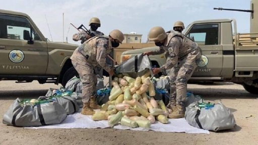 السعودية تضبط 13 يمنيًا وتحيلهم إلى جهات الاختصاص بسبب هذا الأمر