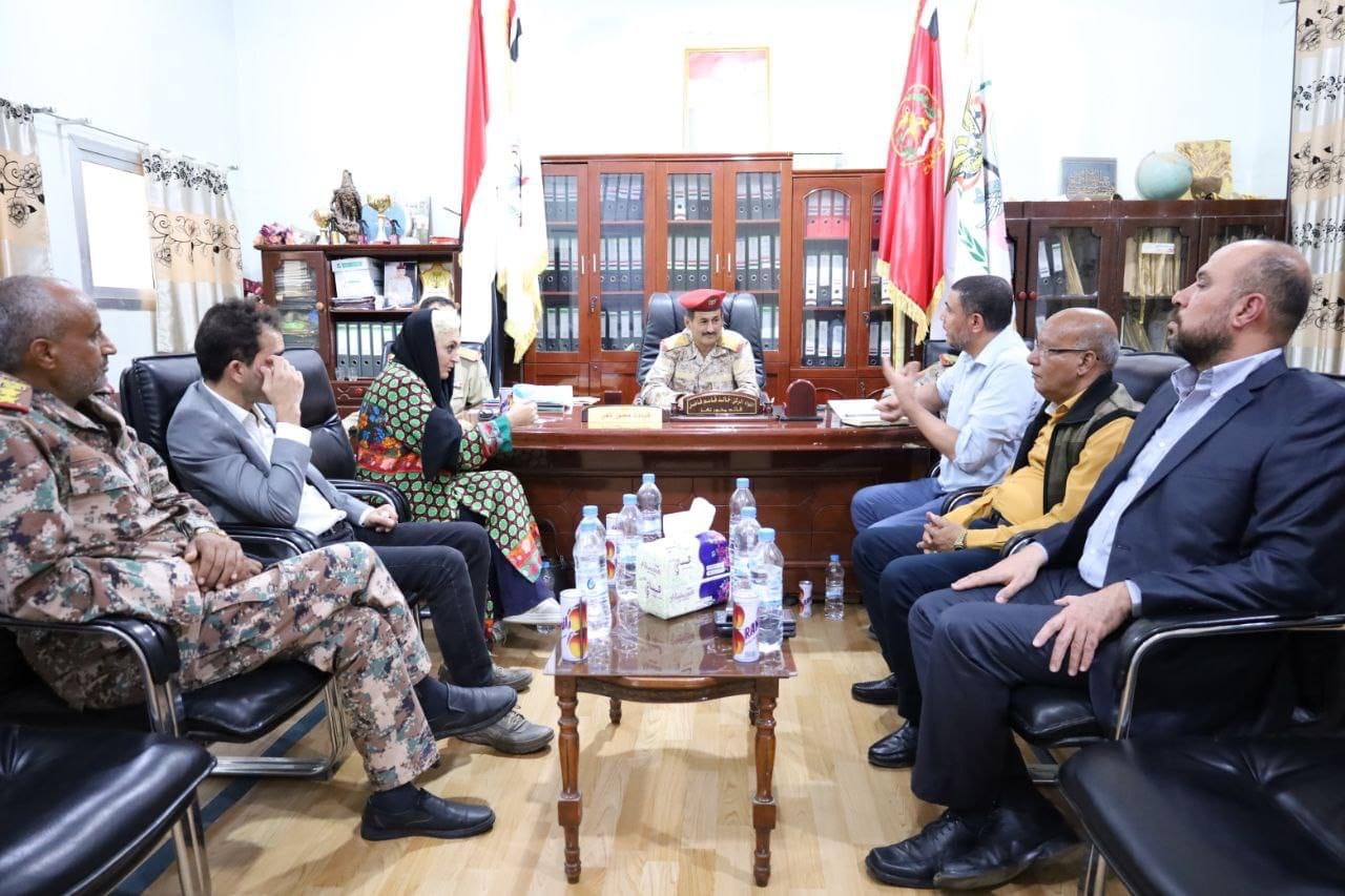 محور تعز يبحث مع بعثة اللجنة الدولية للصليب الأحمر مجالات التعاون بين المحور والمنظمة