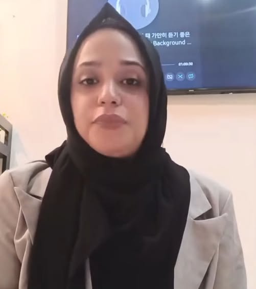 شاهد بالفيديو.. اول ظهور للأمريكية التي هربت من قبضة الحوثيين في صنعاء