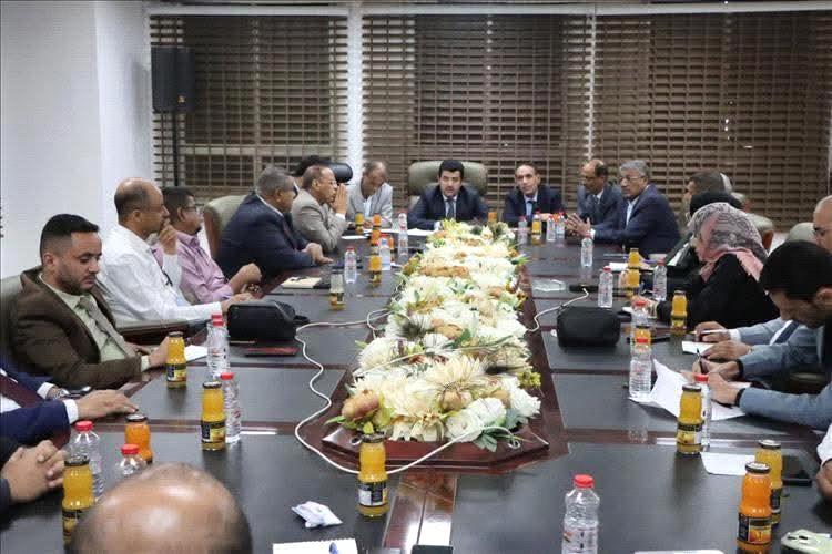 عدن تحتضن تحوّلاً مصرفيًا جديدًا: انتخاب هيئة إدارية لجمعية البنوك اليمنية وتعزيز الشراكة مع «المركزي»