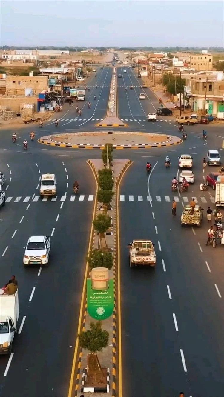 المخا بتعز تنتفض من التهميش.. نهضة عمرانية وخدمية بقيادة طارق صالح